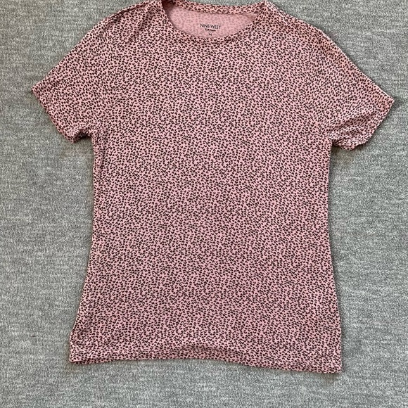 Nine West Soft Spun Hearts Pink Top Size Medium - Picture 6 of 6